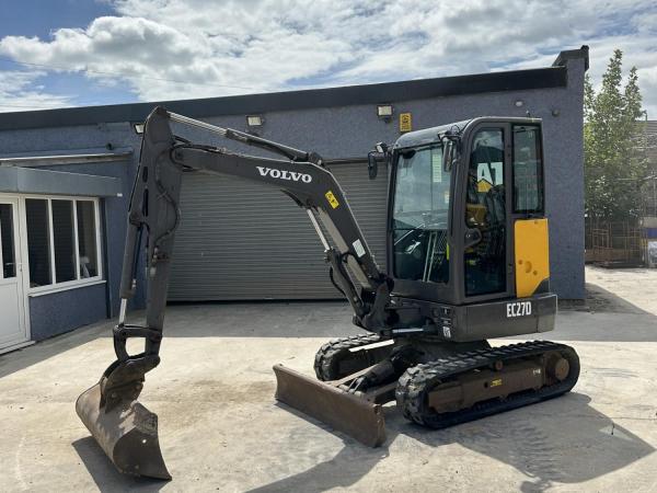 Volvo EC27D