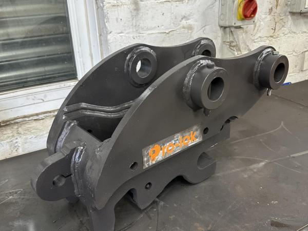 Harford Pro-Lok 5T Volvo hitch Harford Pro-Lok 5T Volvo hitch for Sale ...